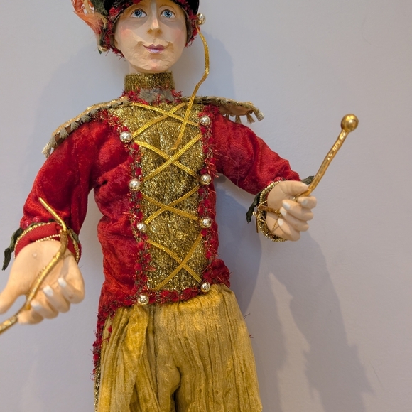 Large Red and Gold Drummer Boy Figurine - Picture 4 of 9